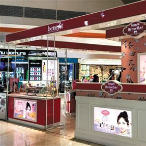 美国彩妆品牌贝玲妃身陷“召回门”